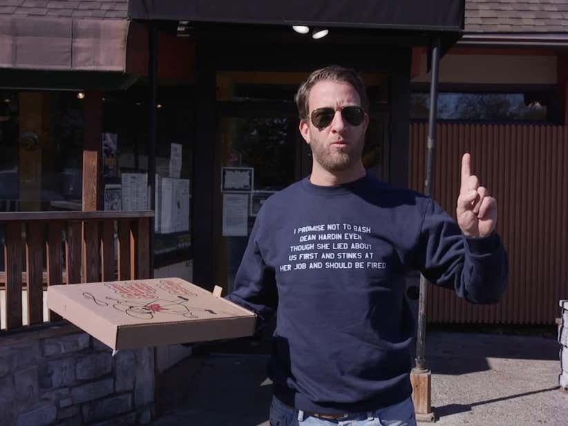 Barstool Pizza Review - Faccia Luna Pizzeria (State College, PA)