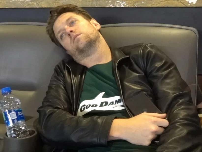 The Goddamn Jets - Season 3, Episode 10 - Seeing Ghosts