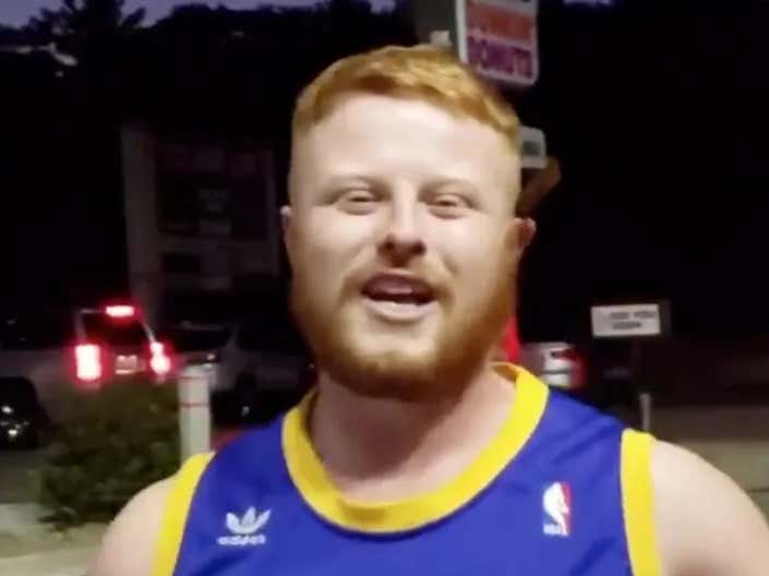 Twin Ginger Brothers Are Deciding Their Thanksgiving Arguments Early At Rough N Rowdy 10