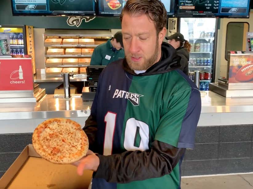 Barstool Pizza Review - Penn Pizza, Lincoln Financial Field (Philadelphia, PA)
