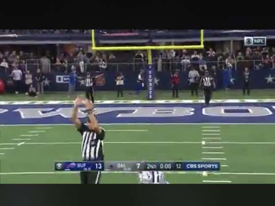 Cowboys miss a field goal at the end of the half that would have hit the 1H over (22.5)