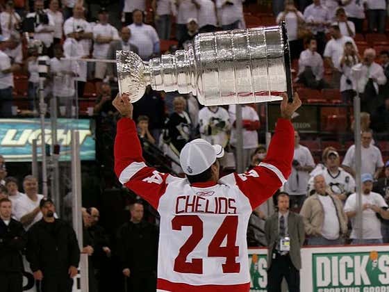 Spittin' Chiclets Episode 223: Featuring 3x Cup Champ and Hockey Hall of Fame Member Chris Chelios