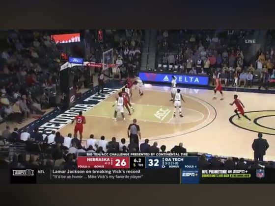 Nebraska hits a reverse layup in the final seconds of the half to cover 1H +5