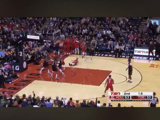 Raptors score in the final seconds of the half to hit the 1H over (117.5)
