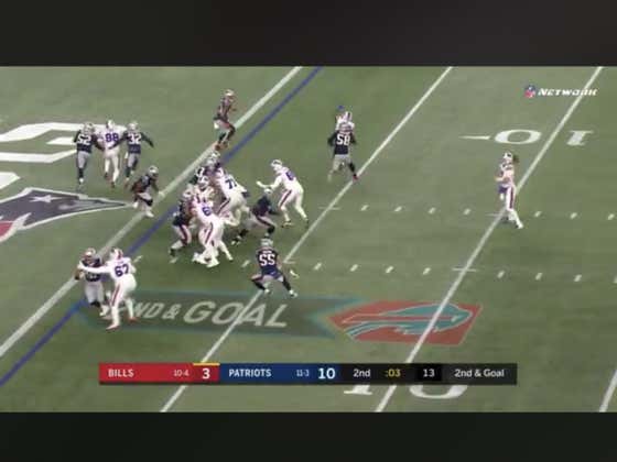Bills score a BIG MAN touchdown with one second left in the half to hit the 1H over (19.5)