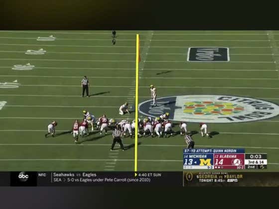 Michigan boots a 57 yard FG to end the half and push the 1H total (30) as well as take the lead 16-14 (1H ML +200)