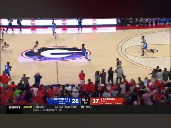 Kentucky hits a three as time expires to hit the 1H over (66.5)