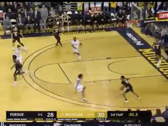 Michigan hits a layup in the final seconds to cover 1H -2.5