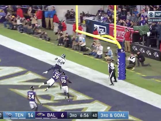 Derrick Henry with the jump pass to Corey Davis and just like that the Titans (+400 ML) lead 21-6.