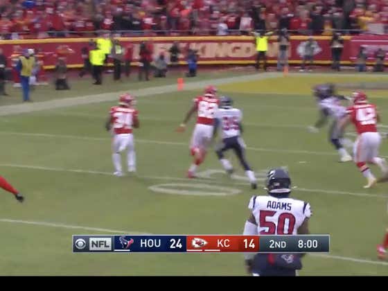 Texans fumble the kickoff and the Chiefs (-10) get the ball right back in great field position